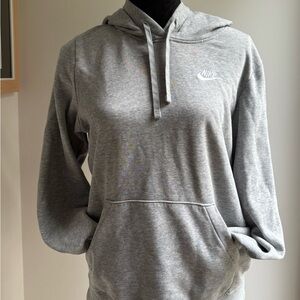 Nike Ladies Size Small Heather Gray Pullover Hoodie